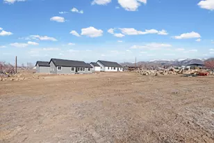 886 E 100 S, Mount Pleasant, UT 84647 - Photo 38
