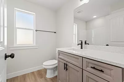 886 E 100 S #5, Mount Pleasant, UT 84647 - Photo 24