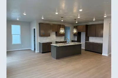 1063 W Audrey Ln S #9, Woods Cross, UT 84087 - Photo 2