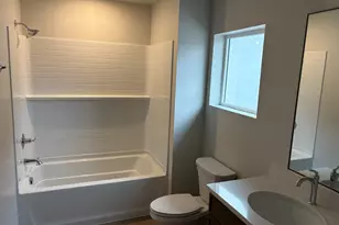 1063 W Audrey Ln S, Woods Cross, UT 84087 - Photo 8