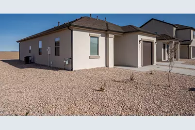 3072 W Runway Dr, Cedar City, UT 84720 - Photo 2