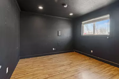 835 W 400 N, Orem, UT 84057 - Photo 16