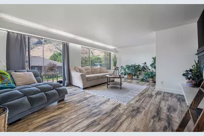 1185 E Hillcrest Dr, Springville, UT 84663 - Photo 4