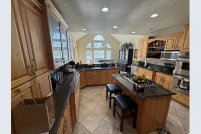 308 E 750 N, Lindon, UT 84042 - Photo 38