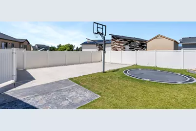 583 E Parker Pl, Vineyard, UT 84059 - Photo 48