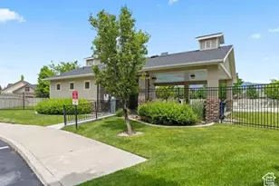 1846 W 2280 S, Woods Cross, UT 84087 - Photo 18