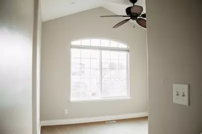 3334 S Peregrine Trl, Saratoga Springs, UT 84045 - Photo 18