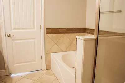 3334 S Peregrine Trl, Saratoga Springs, UT 84045 - Photo 14