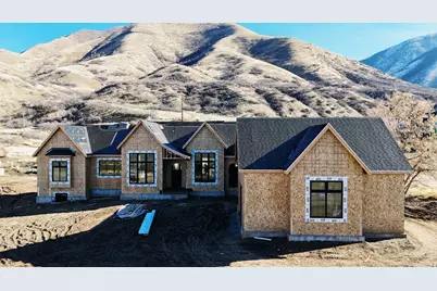 702 N 2000 E #305, Mapleton, UT 84664 - Photo 2