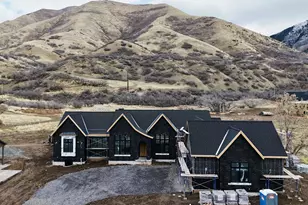 702 N 2000 E, Mapleton, UT 84664 - Photo 2