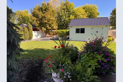 383 S 950 W, Layton, UT 84041 - Photo 34