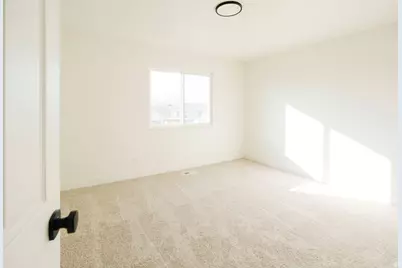 1012 W 2525 N, Layton, UT 84041 - Photo 16