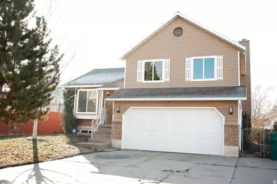 1012 W 2525 N, Layton, UT 84041 - Photo 1