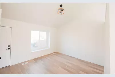 1012 W 2525 N, Layton, UT 84041 - Photo 26