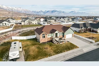 3942 N 2650 W, Farr West, UT 84404 - Photo 2