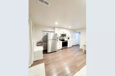 9817 N Aaron Ave, Eagle Mountain, UT 84005 - Photo 32