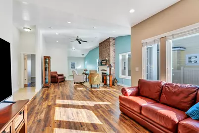 10774 S Navarro Way, South Jordan, UT 84095 - Photo 8