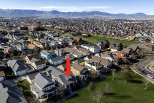 10774 S Navarro Way, South Jordan, UT 84095 - Photo 8