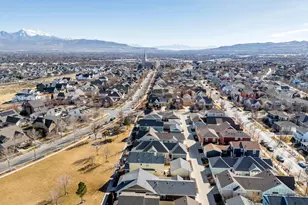 10774 S Navarro Way, South Jordan, UT 84095 - Photo 38