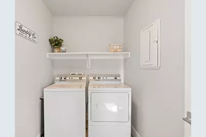 1359 N Paseos St, Washington, UT 84780 - Photo 40