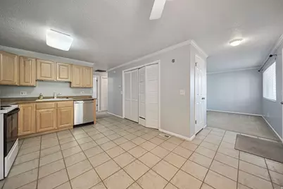 4008 S Vernon Cir #C, Holladay, UT 84124 - Photo 4