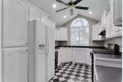 266 N 500 E, American Fork, UT 84003 - Photo 14