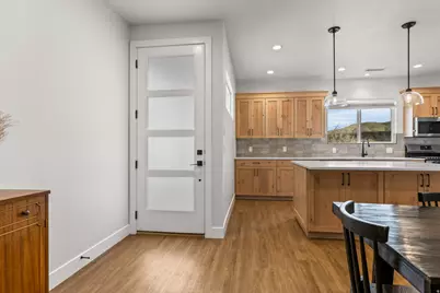 731 N Main St #21-9, Hurricane, UT 84737 - Photo 4