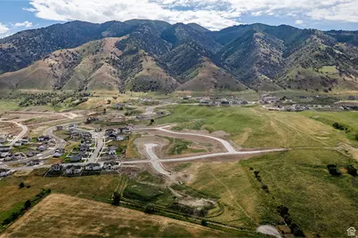 649 E 250 N #16, Providence, UT 84332 - Photo 8