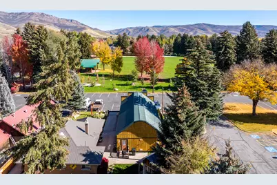 237 S 7400 E, Huntsville, UT 84317 - Photo 4