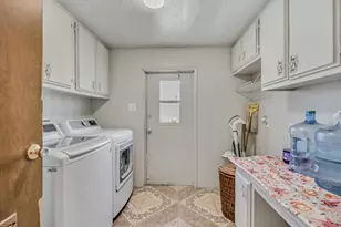 2557 W 2780 S, West Valley, UT 84119 - Photo 12