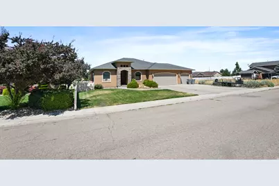 545 N 1100 E, Beaver, UT 84713 - Photo 2
