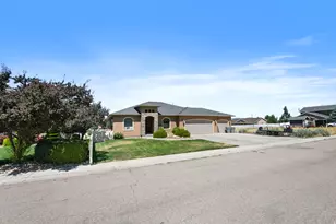 545 N 1100 E, Beaver, UT 84713 - Photo 2