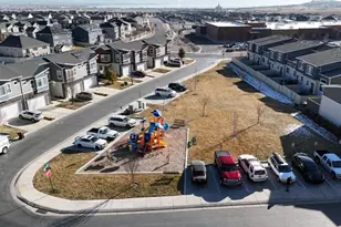 7129 N Mountain Field Dr, Eagle Mountain, UT 84005 - Photo 38