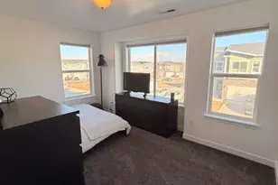 7129 N Mountain Field Dr, Eagle Mountain, UT 84005 - Photo 16