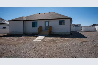 214 W Williams Ln, Grantsville, UT 84029 - Photo 18