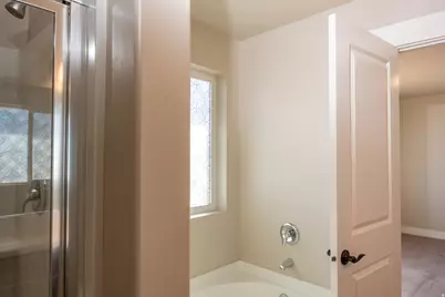 214 W Williams Ln, Grantsville, UT 84029 - Photo 10