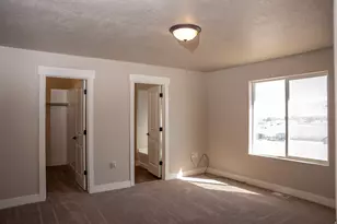 214 W Williams Ln, Grantsville, UT 84029 - Photo 8