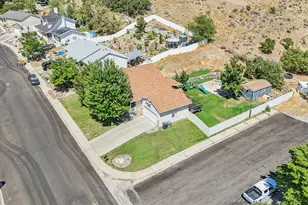 897 S Cherokee Dr, Pleasant Grove, UT 84062 - Photo 30