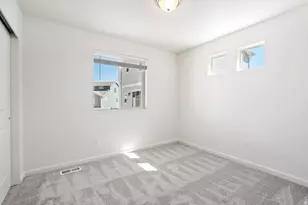 435 E Kanab Creek Dr, Saratoga Springs, UT 84045 - Photo 16