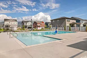 683 E Verdant Dr, Eagle Mountain, UT 84005 - Photo 2