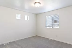 91 N Provo River Rd, Saratoga Springs, UT 84045 - Photo 12