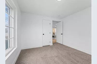 5245 S 900 E, Murray, UT 84117 - Photo 10