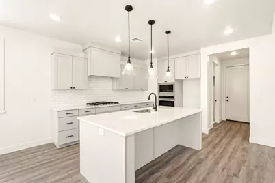 3369 W Palomar N, Hurricane, UT 84737 - Photo 2