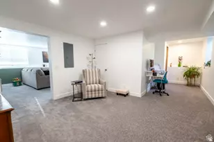 45 N Center St, Hyrum, UT 84319 - Photo 18