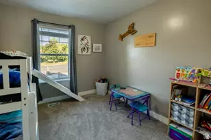 45 N Center St, Hyrum, UT 84319 - Photo 8