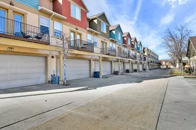 864 N Farmington Xing W, Farmington, UT 84025 - Photo 30