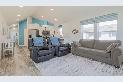 583 S Aspen Dr, Garden City, UT 84028 - Photo 2