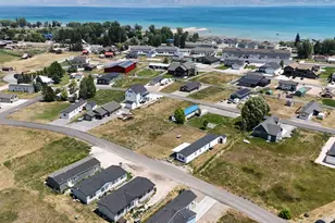 583 S Aspen Dr, Garden City, UT 84028 - Photo 26