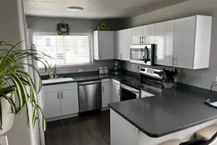 1141 E 1320 S, Provo, UT 84604 - Photo 6