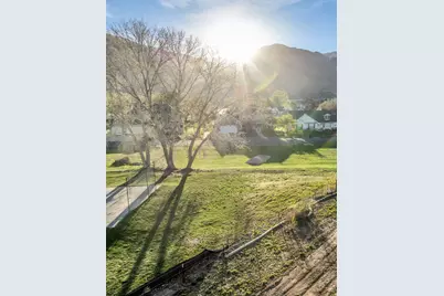 1181 N Set Ct #2, Farmington, UT 84025 - Photo 14